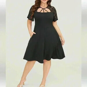 NWT!Black keyhole straps , lace sleeve knee dress size 14–16 or one X